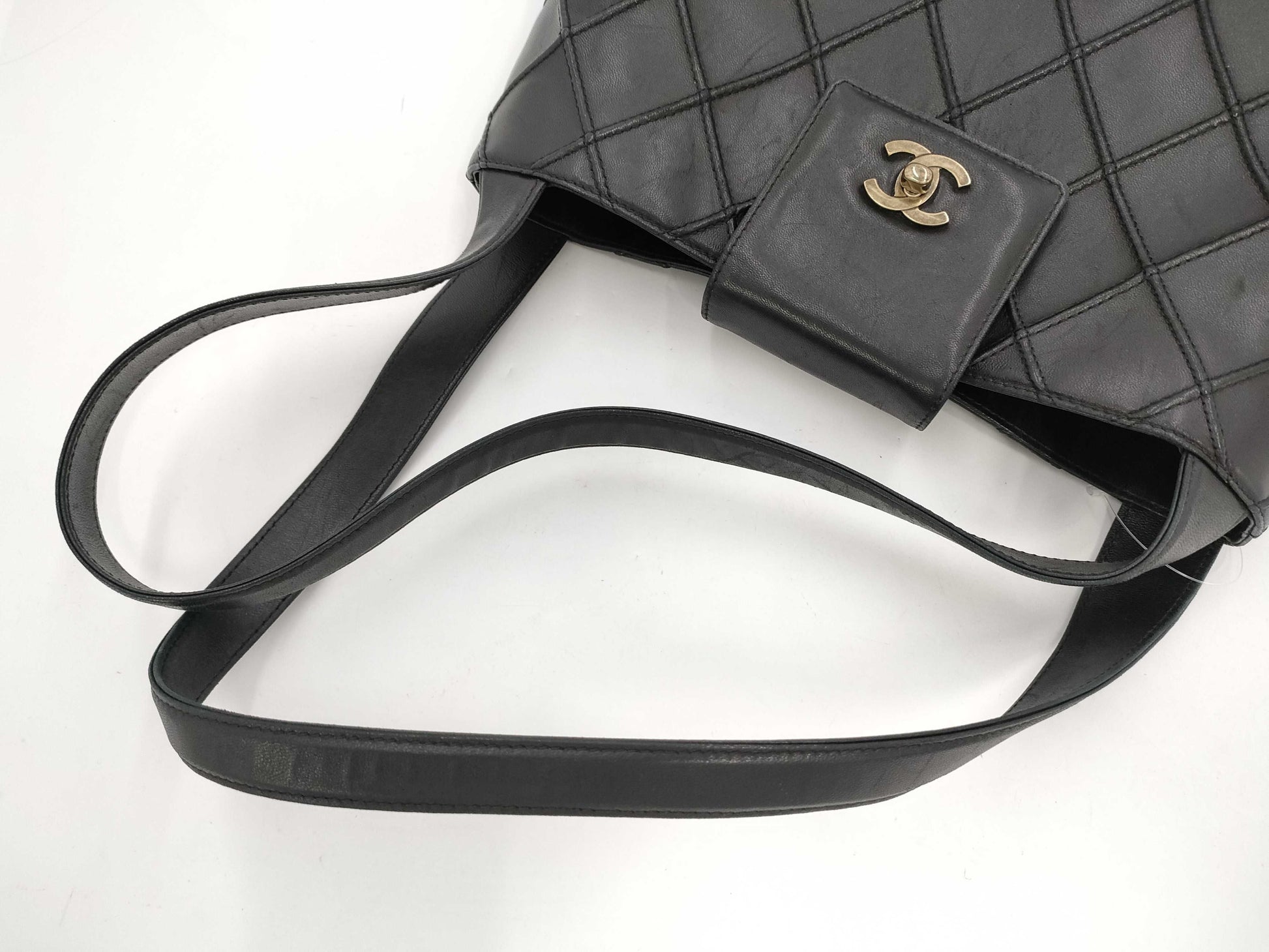 CHANEL Bicolor Lambskin Shoulder Bag with Warranty