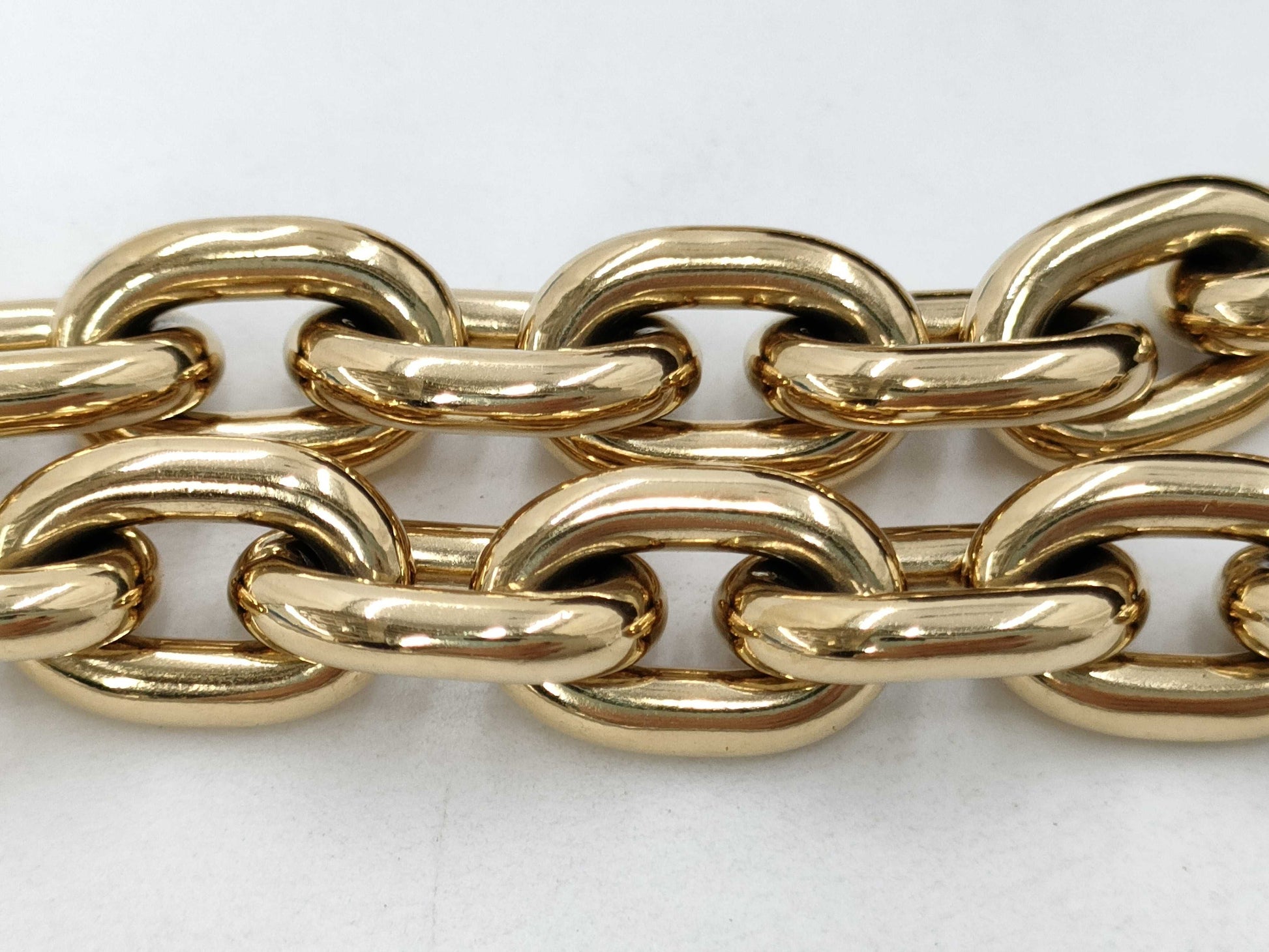 LOUIS VUITTON Monogram Wallet on Chain Eich Shoulder Bag