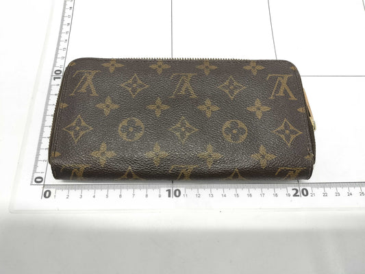 LOUIS VUITTON Monogram M60017 Zippy Wallet Wallet