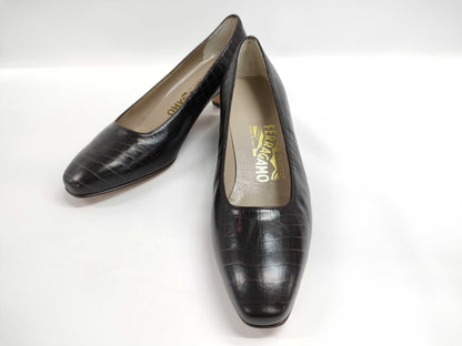 Salvatore Ferragamo pumps in excellent condition