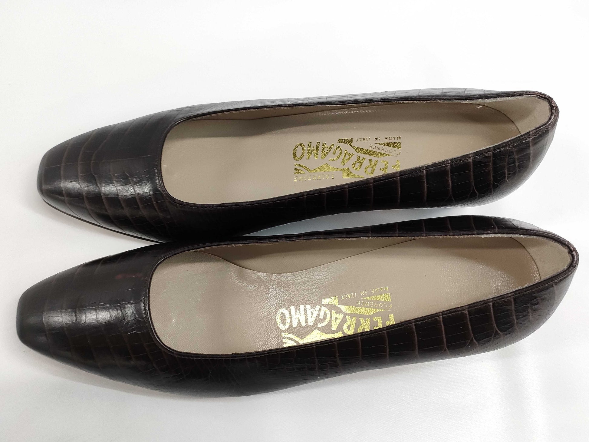 Salvatore Ferragamo pumps in excellent condition