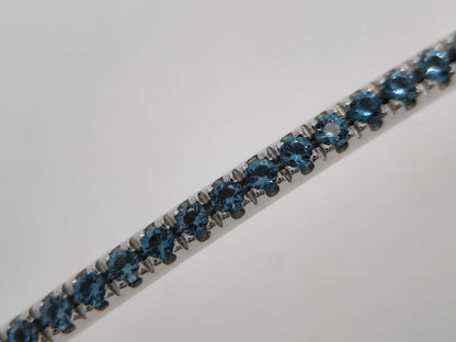 Tiffany & Co. T Smile Small Blue Topaz WG 750 2.7g Bracelet/Bangle 