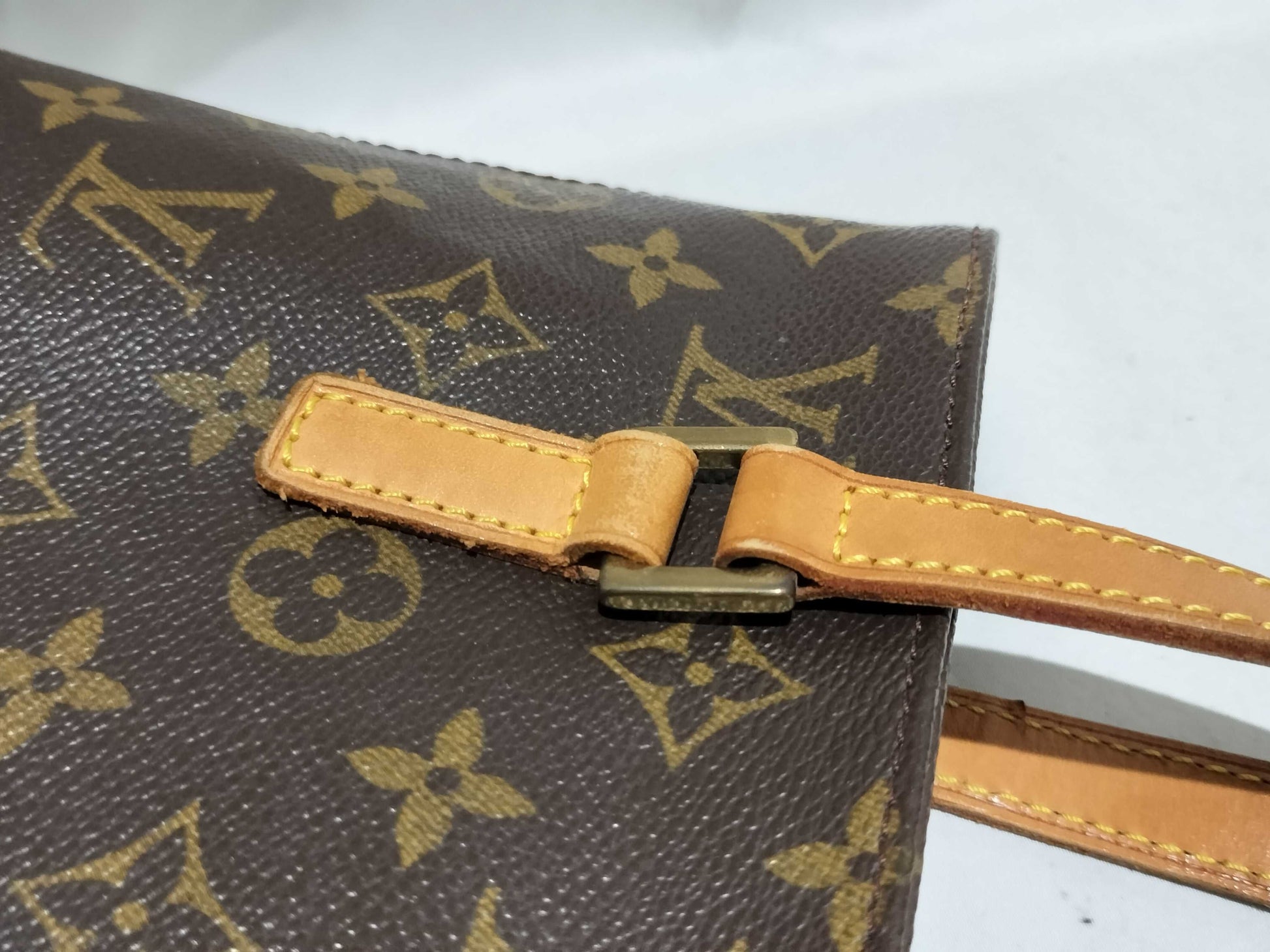 LOUIS VUITTON Monogram Vavin PM Handbag