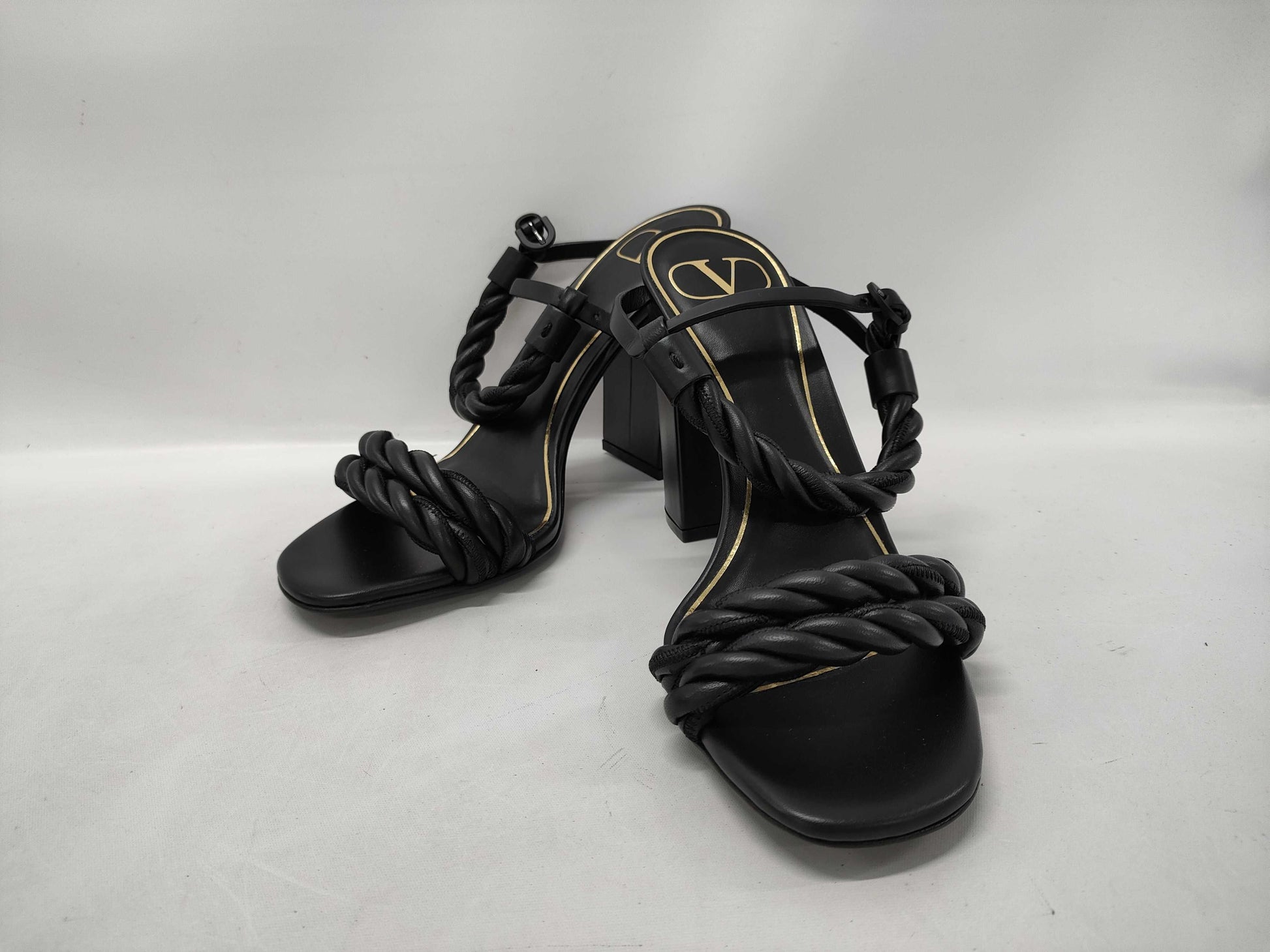 Black rope sandals