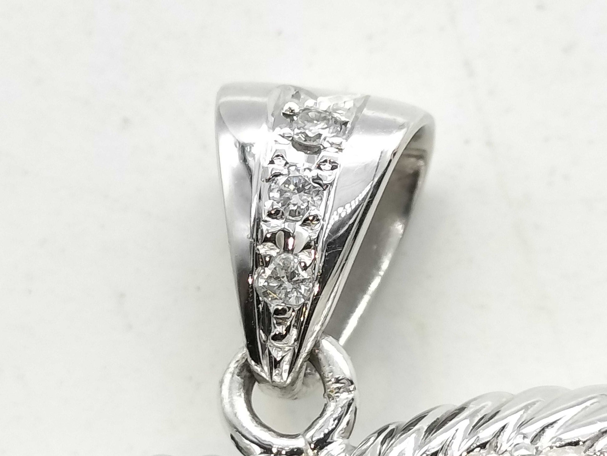 D3.00ct Pt900 14.8g Pendant Top 