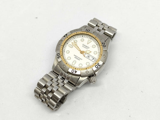 MD-711 CASIO Men's Watch