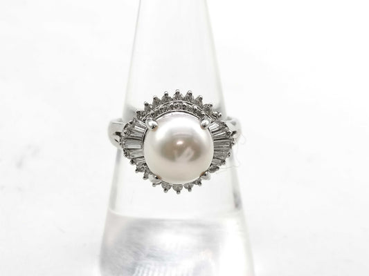 Akoya pearl ring, diameter 9.1mm, D0.75ct, PT850, 8.3g .