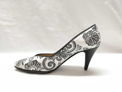 VERSACE Heel/White/Patterned Pumps