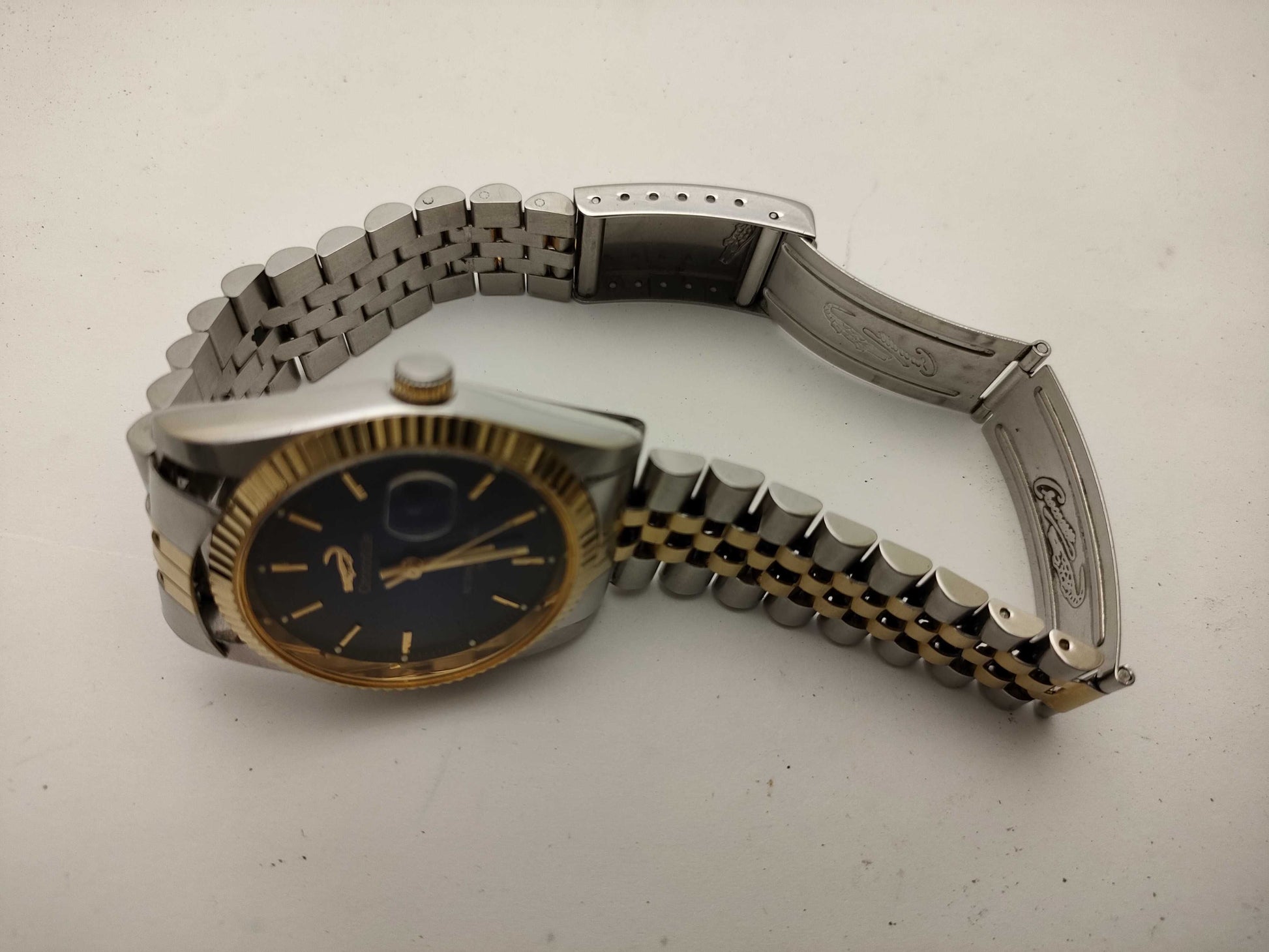 crocodile INTERNATIONAL Boys' Watch