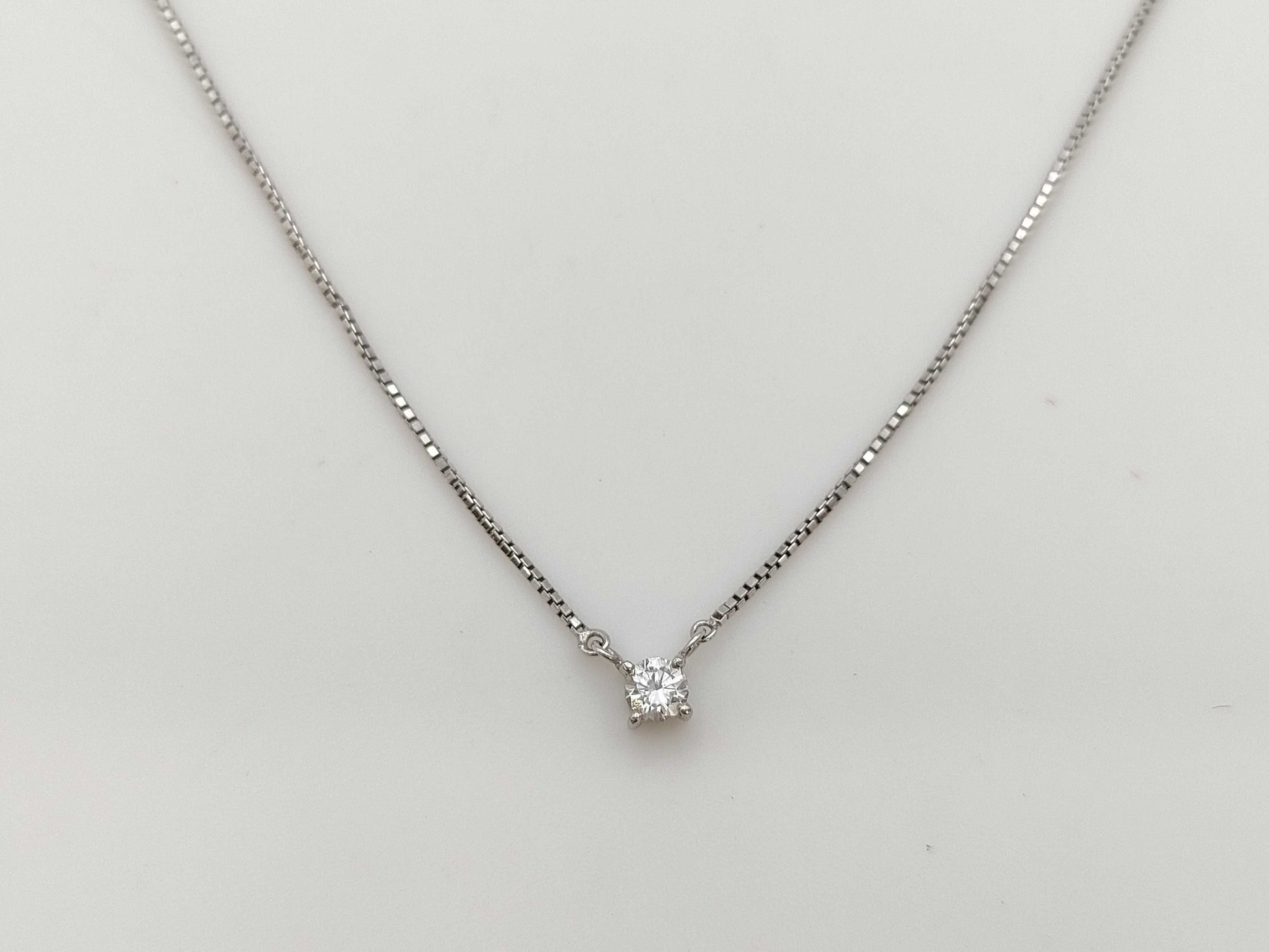 D0.110ct Pt900/Pt850 2.5g Necklace 