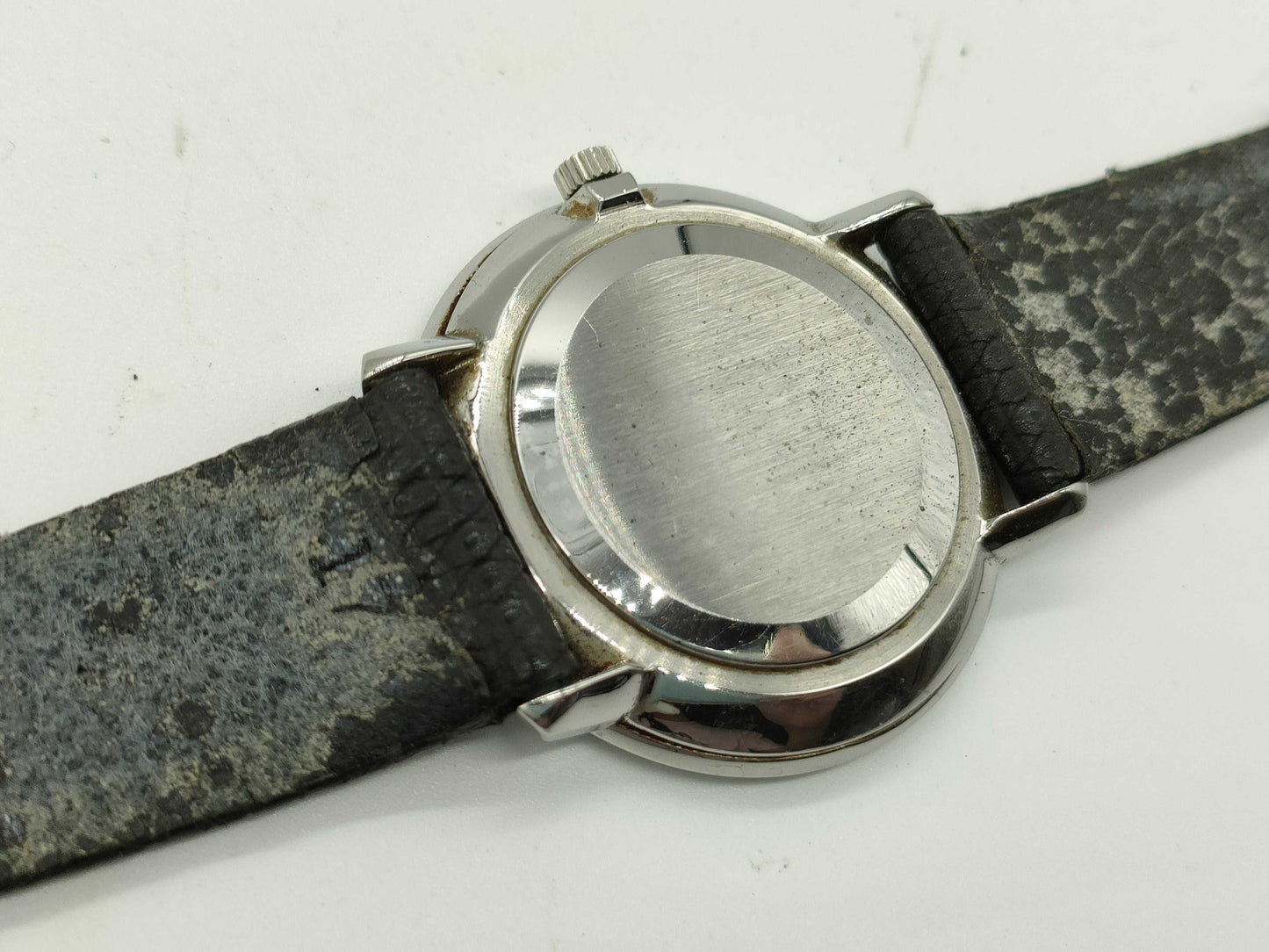 OMEGA Hand-wound Unmoving Boys' Watch