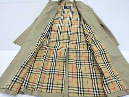 BURBERRY trench coat
