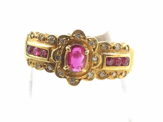 Ruby and Diamond 18K 3.6g Ring 