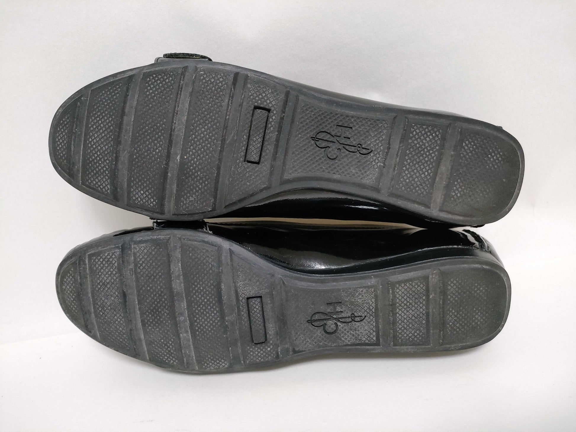 Cole Haan Enamel Gold Hardware Loafer Pumps