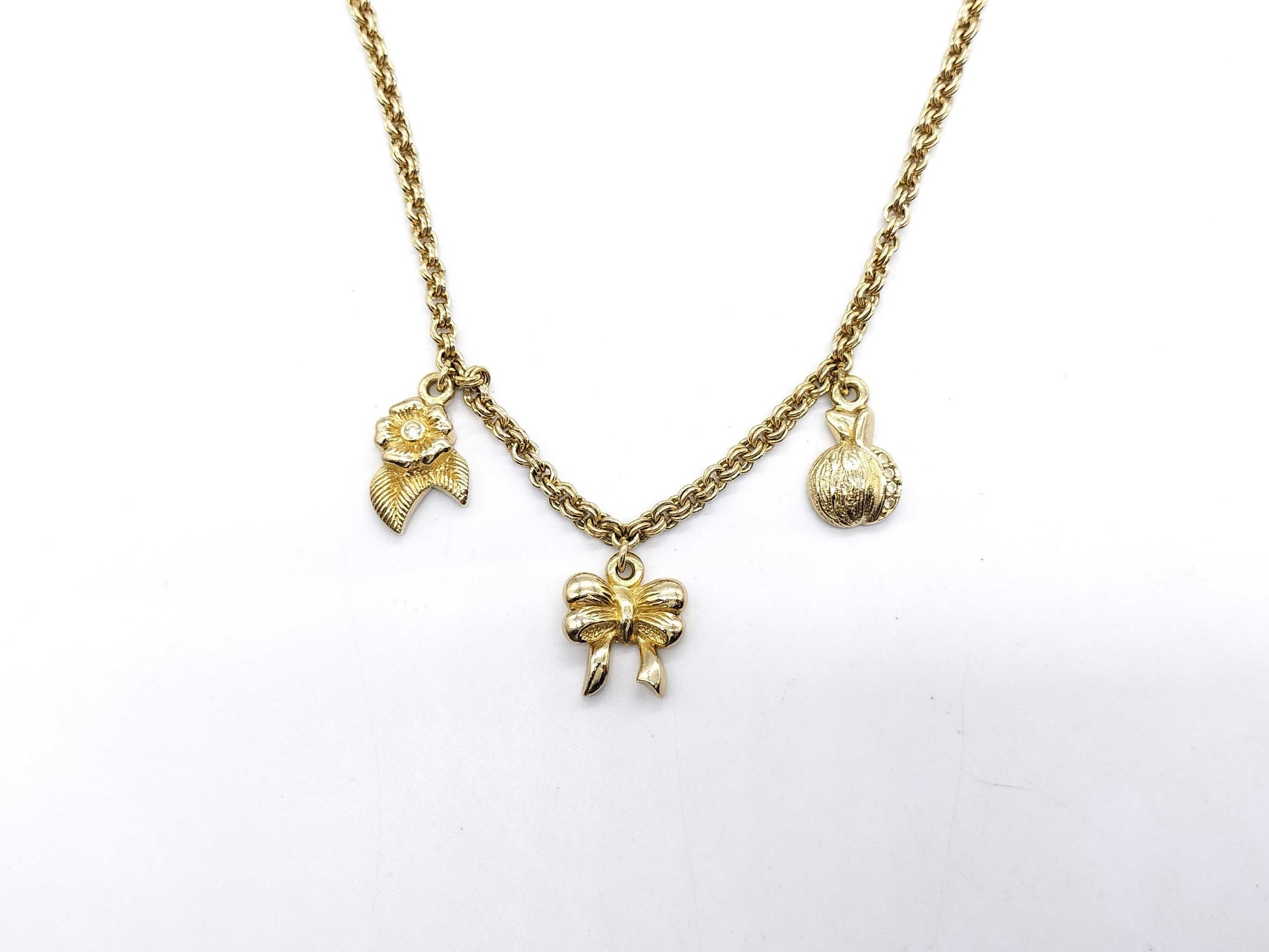 Dior Gold Ribbon Necklace