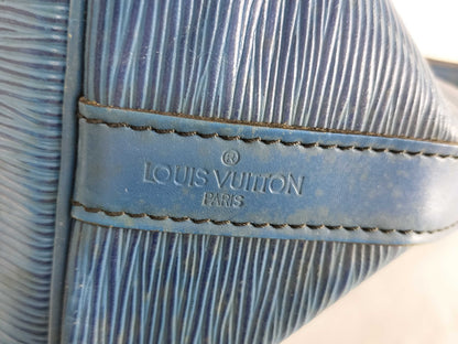 LOUIS VUITTON Epi Petit Noe Tote Bag