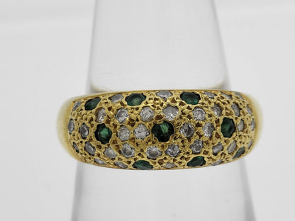 Emerald and Diamond 750 5.9g Ring 