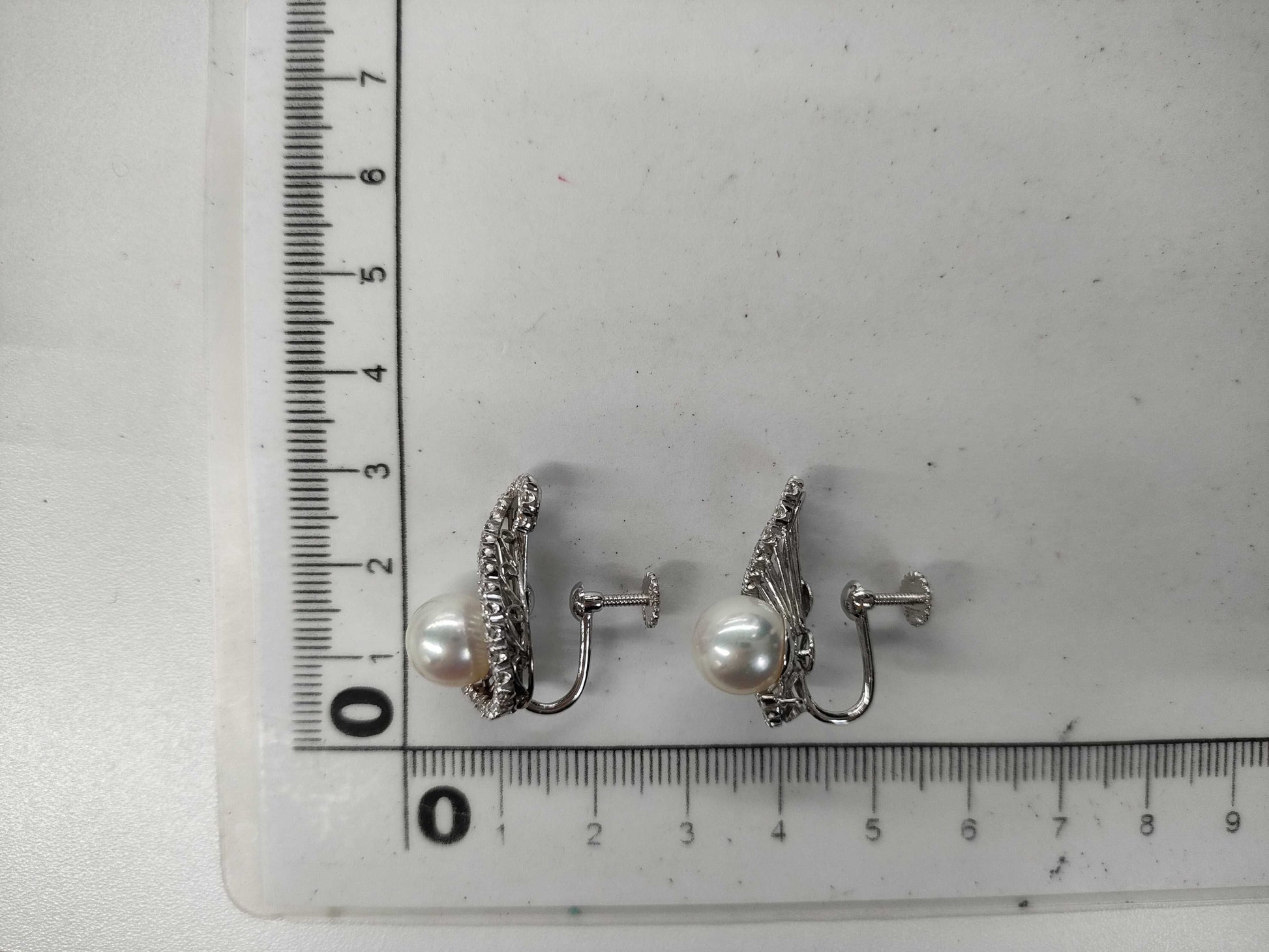 Akoya pearl earrings, diameter approximately 9.3mm, diamonds, Pm, 10.0g 