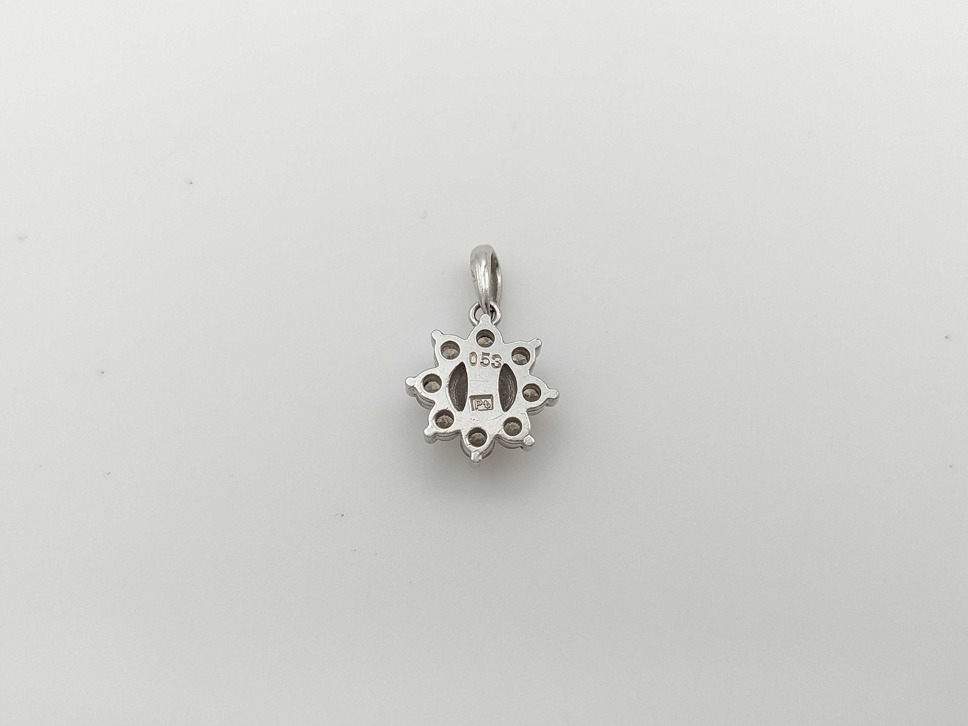 D0.53ct Pt850 2.1g Pendant Top 