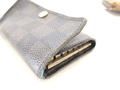 Louis Vuitton, Gucci, Coach, and other accessories set wallet