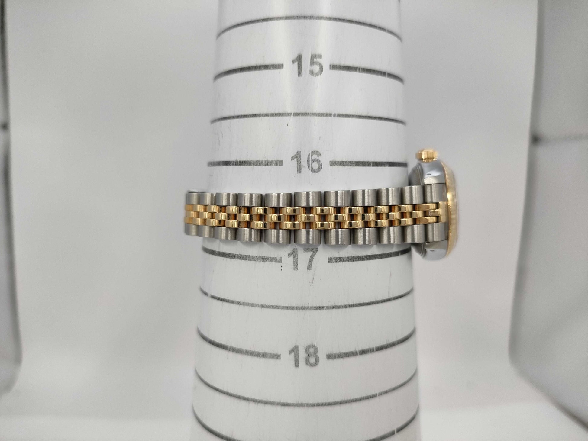 ROLEX 69173 E264647 Champagne Dial Women's Watch
