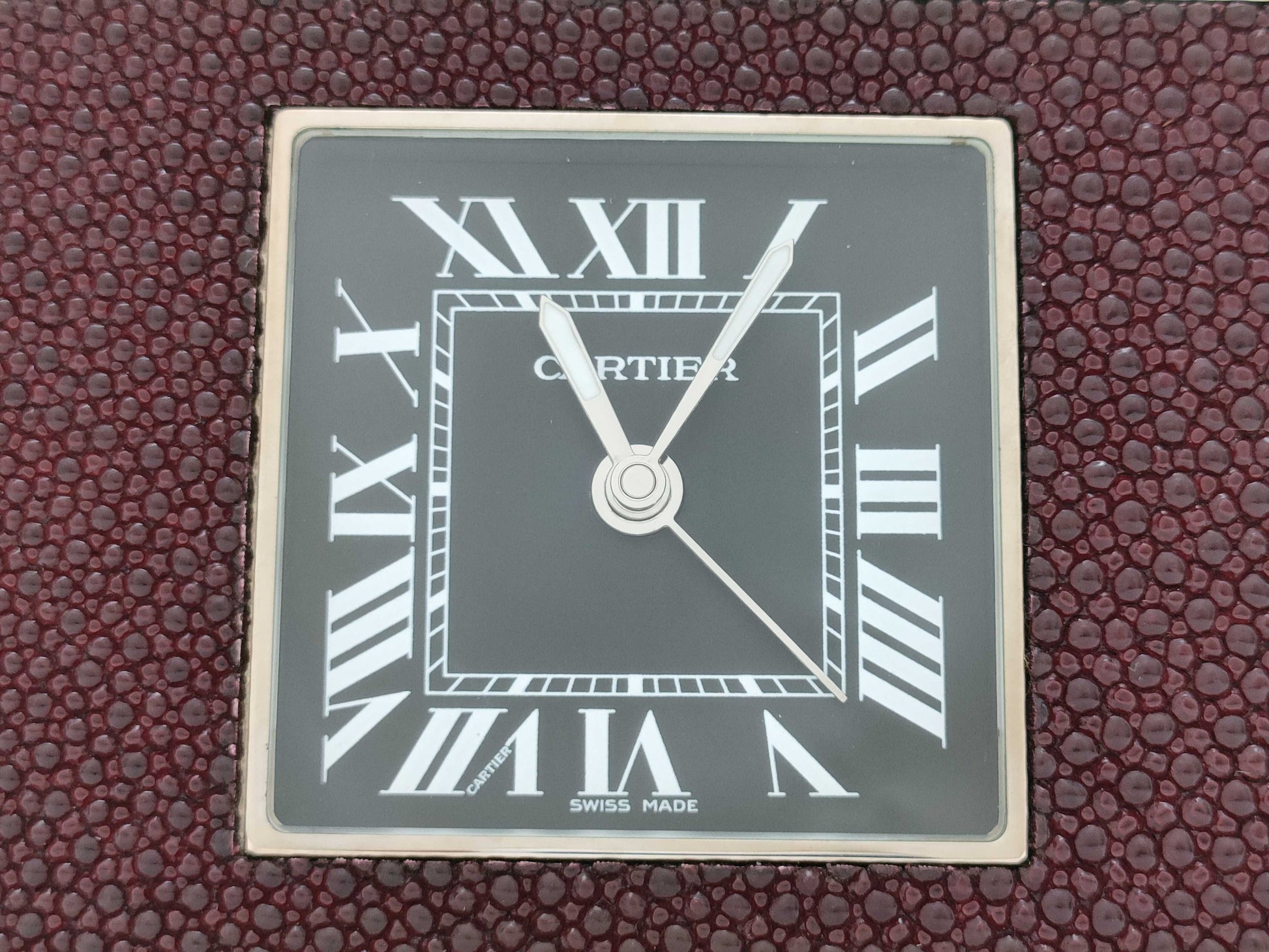 Cartier Table Clock 2749181732GD Quartz Table Clock