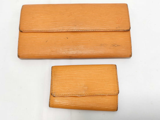 LOUIS VUITTON Epi Portefeuille Sarah + Multicle wallet