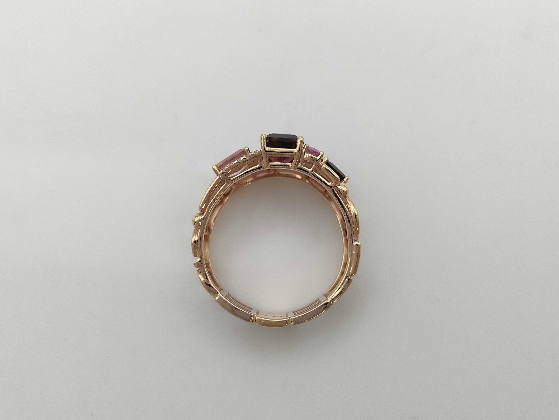 TL 3.01ct S 0.93ct D 0.17ct 750 8.8g Ring 