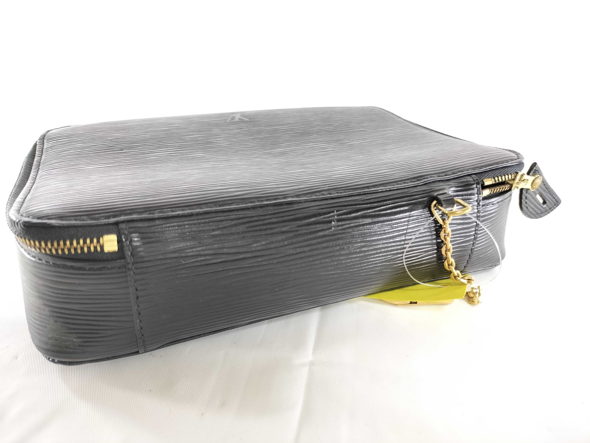 LOUIS VUITTON Epi M48362 Monte Carlo Vanity Bag Pouch