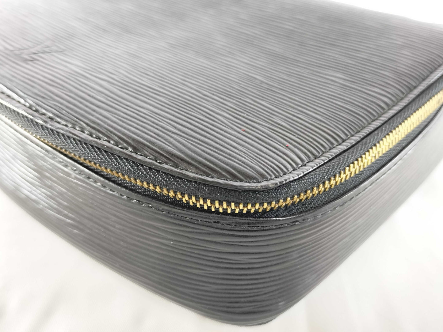 LOUIS VUITTON Epi M48362 Monte Carlo Vanity Bag Pouch