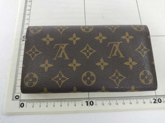 LOUIS VUITTON Monogram Portefeuille Sarah Wallet