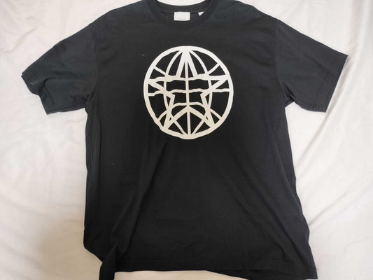 BURBERRY design shirt T-shirt