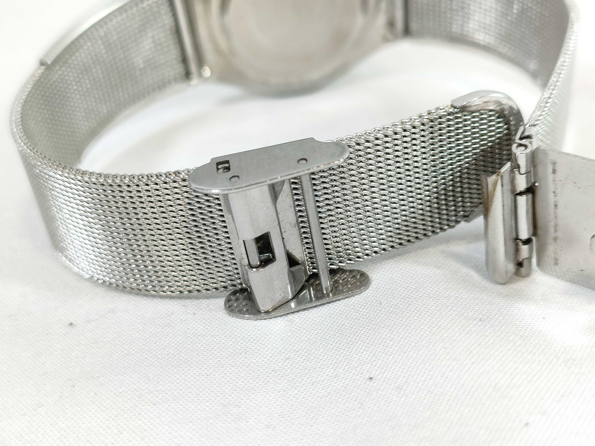 LONGINES 63 11 18 Round Watch, Unmoving, Boys' Watch