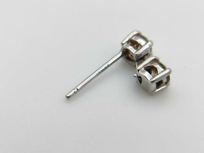 D0.20ct Pt900 0.5g Earrings 
