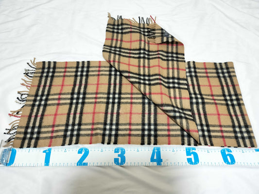 BURBERRY scarf *1 piece / Cartier and other scarves *4 pieces