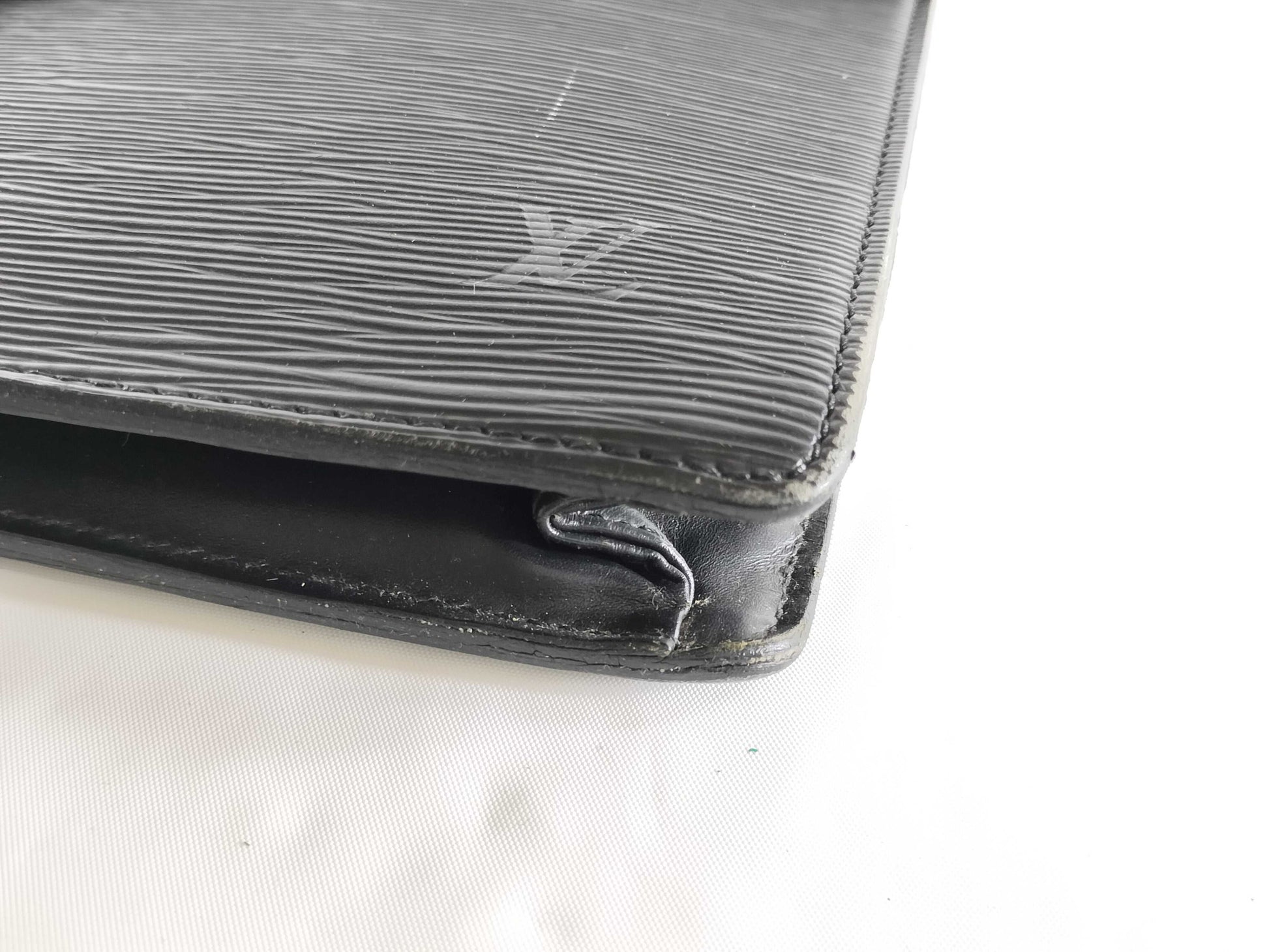 LOUIS VUITTON Epi briefcase black business bag