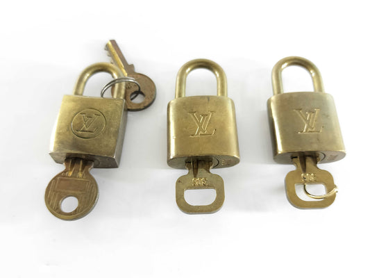 LOUIS VUITTON Cadena/Key Holder Other Accessories
