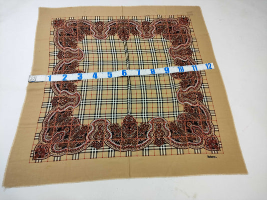BURBERRY Scarf Beige Scarf