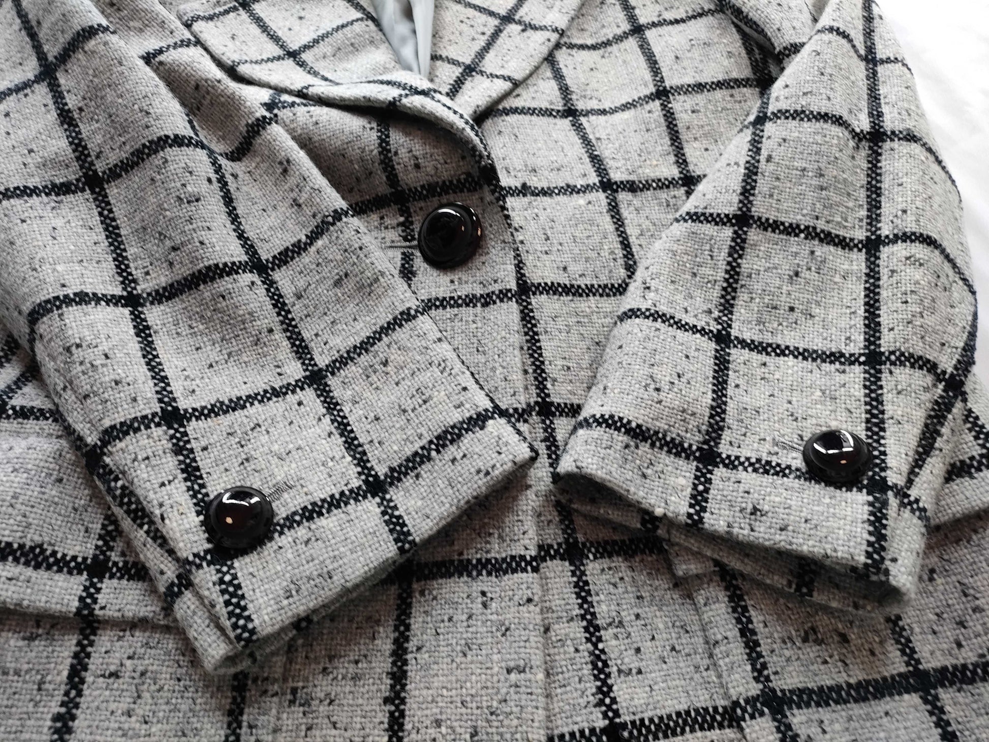(10462_0178) Yves Saint Laurent Checkered Coat Outer Coat