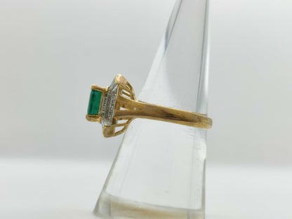 Emerald and Diamond 14K Gold Ring, 4.1g 