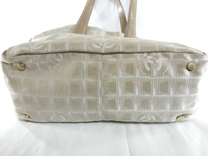 CHANEL New Travel Line Tote Bag
