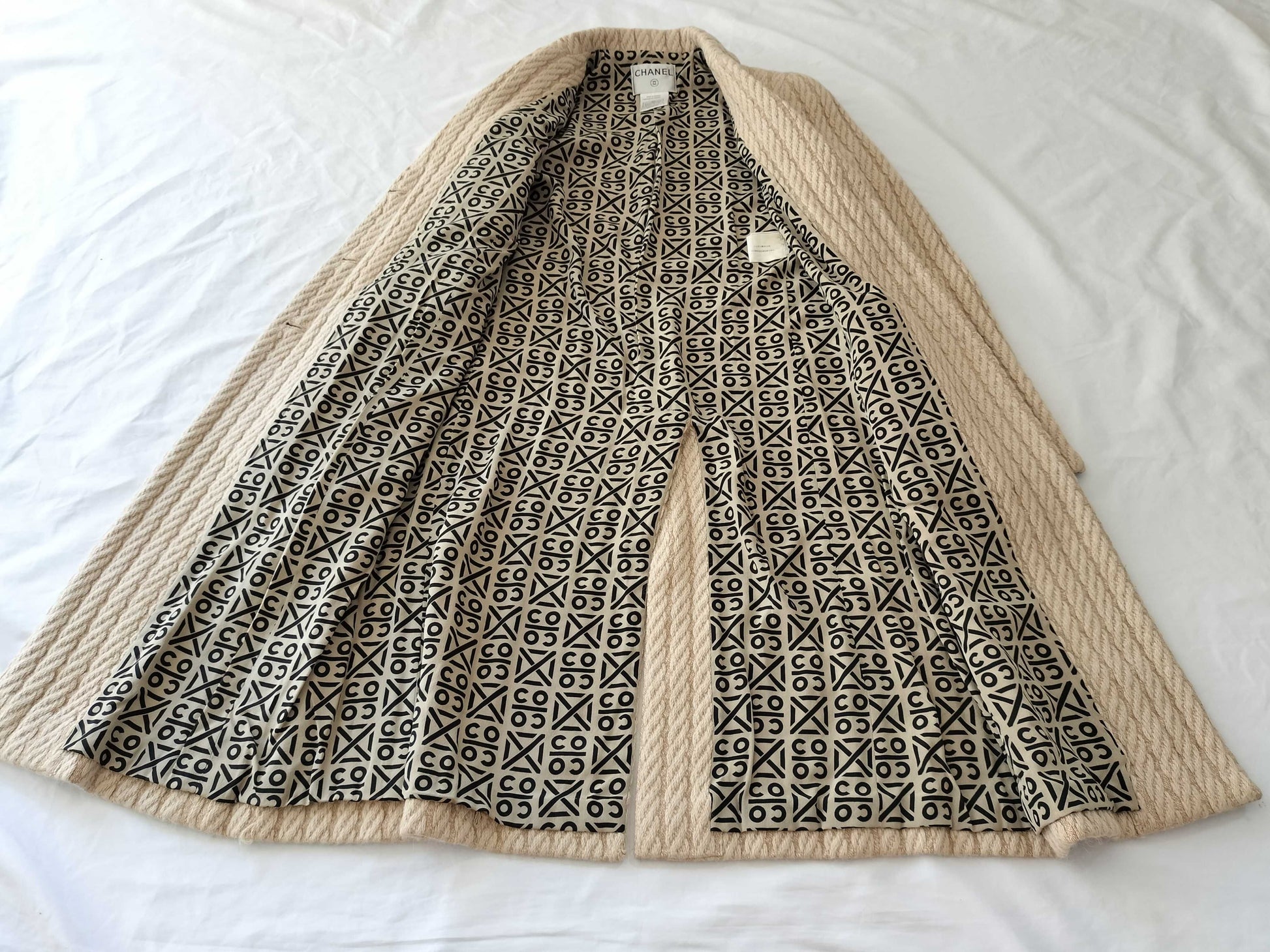 (10462_0126) CHANEL 00A Long Knit Coat Coat