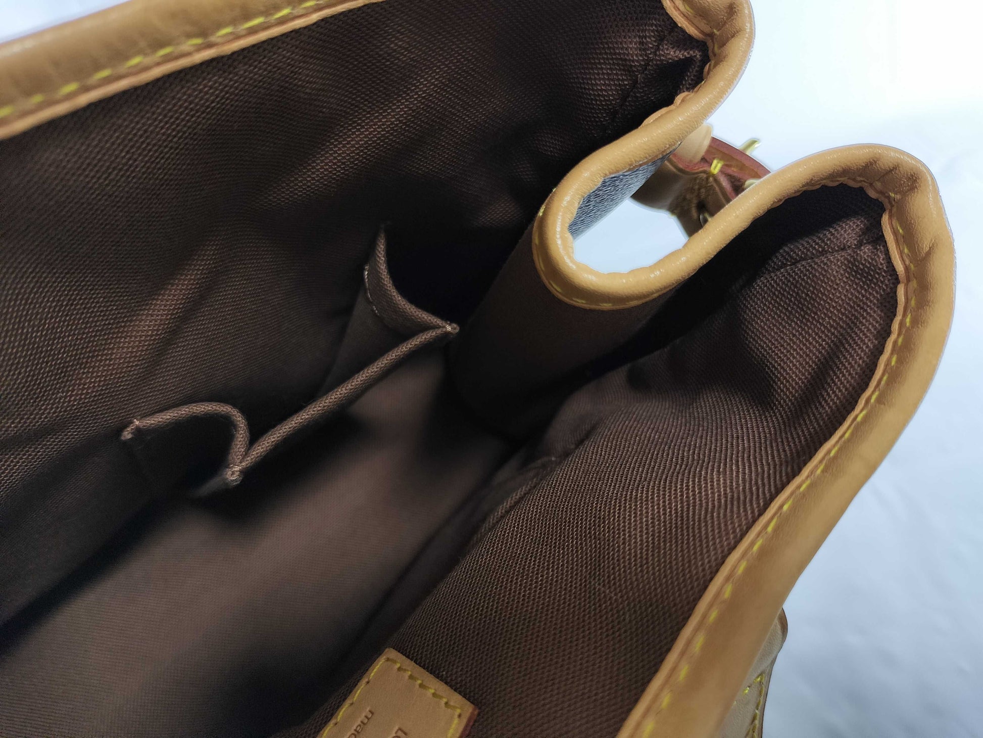 LOUIS VUITTON Monogram M51153 Batignolles Vertical Tote Bag