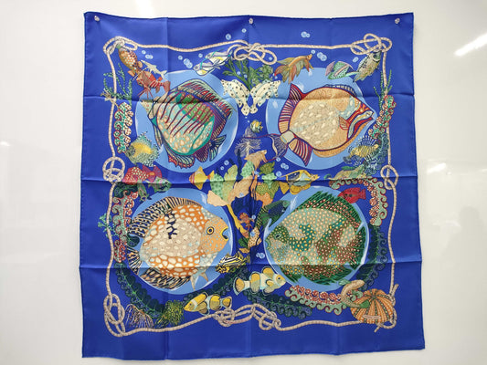 (10462_0051) HERMES Carres Deep Sea Fish Scarf
