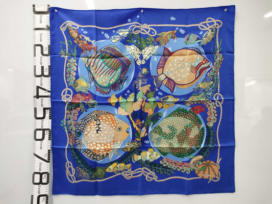 (10462_0051) HERMES Carres Deep Sea Fish Scarf