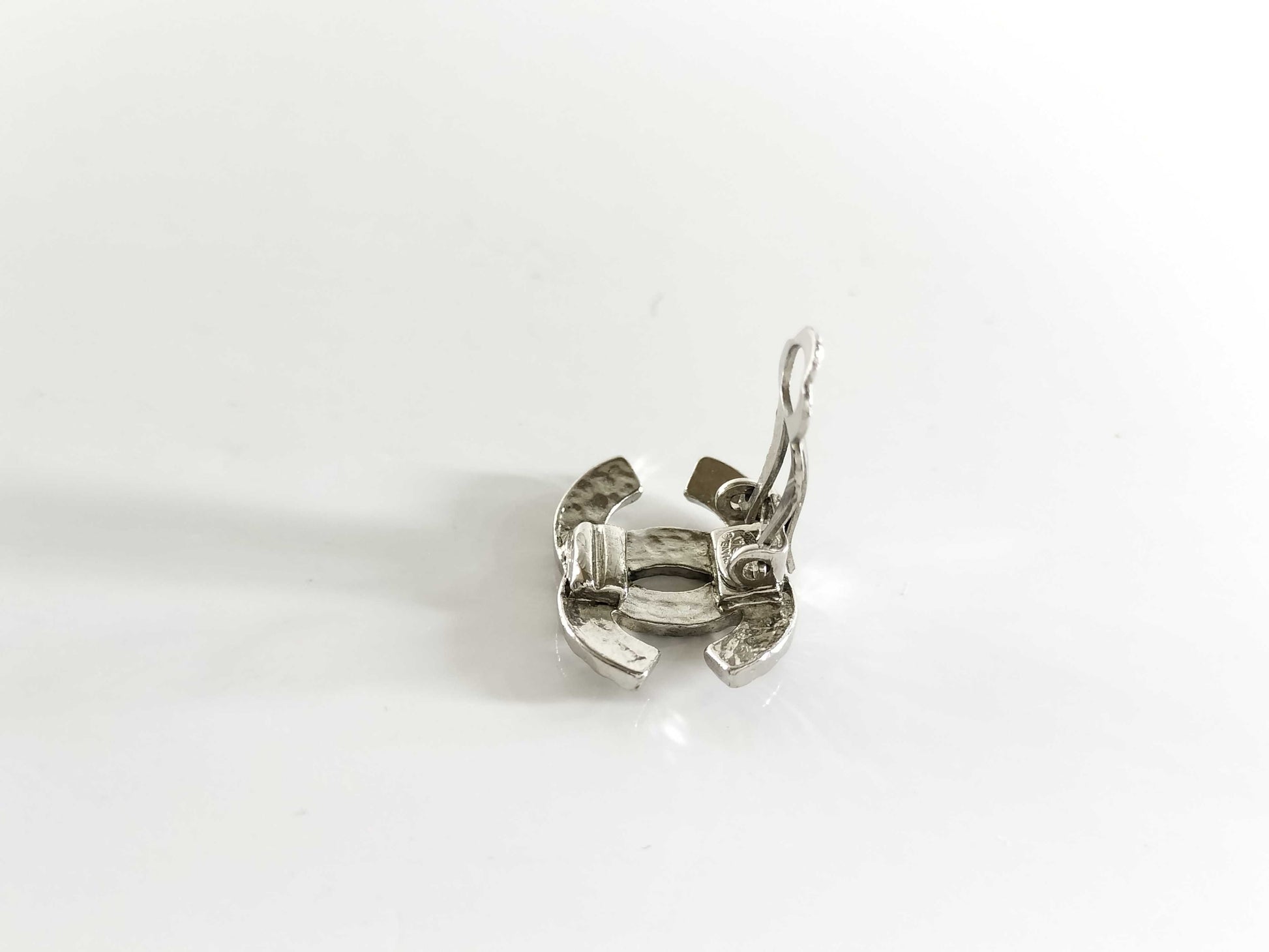 CHANEL Coco Mark Coco Mark 00A Single Clip-on Earring