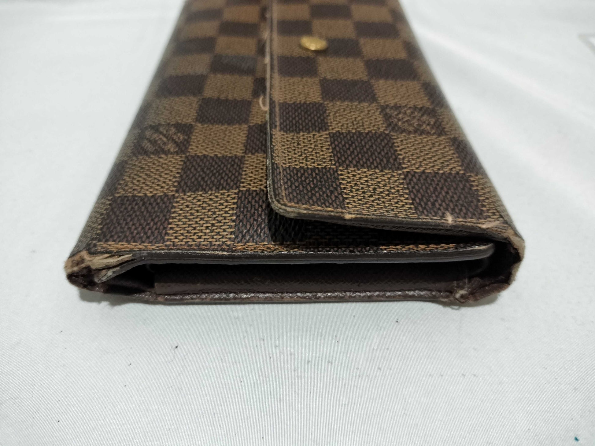 LOUIS VUITTON Damier Portefeuille Sarah Wallet