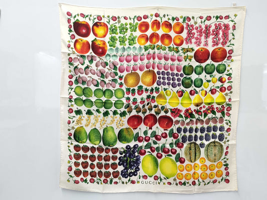 (10462_0159) GUCCI Fruit Pattern Large Format Scarf Scarf