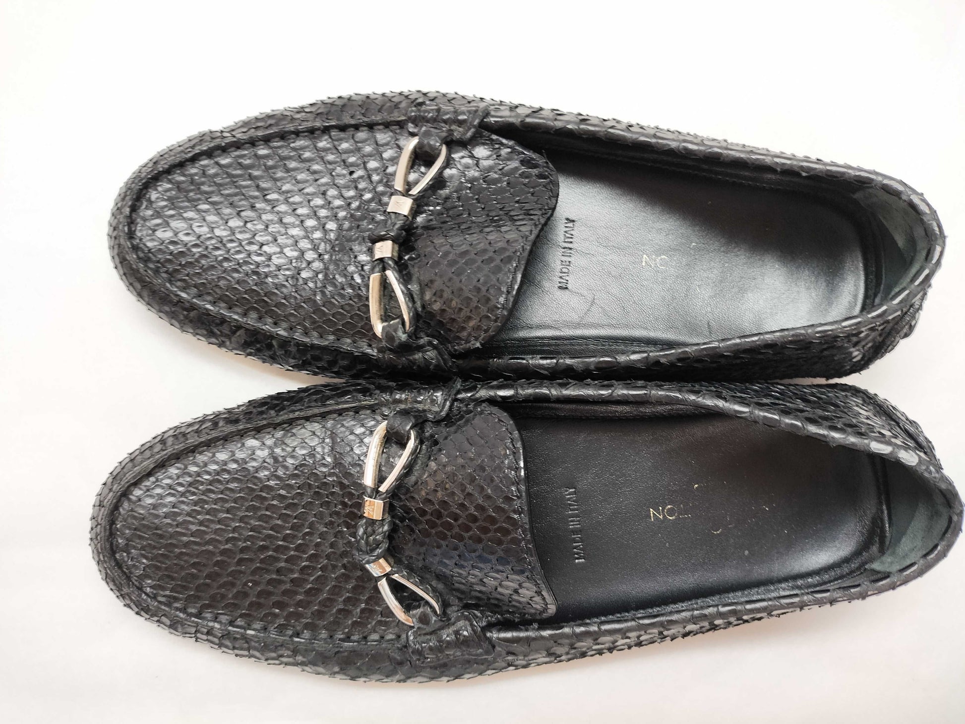LOUIS VUITTON Python size 7 business shoes