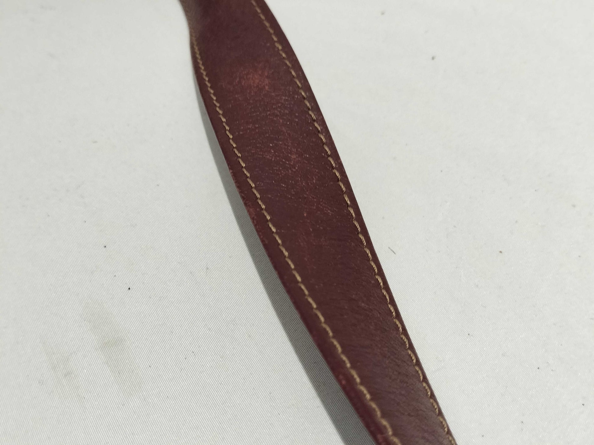 (10460_0121) Cartier Bordeaux Drawstring Shoulder Bag